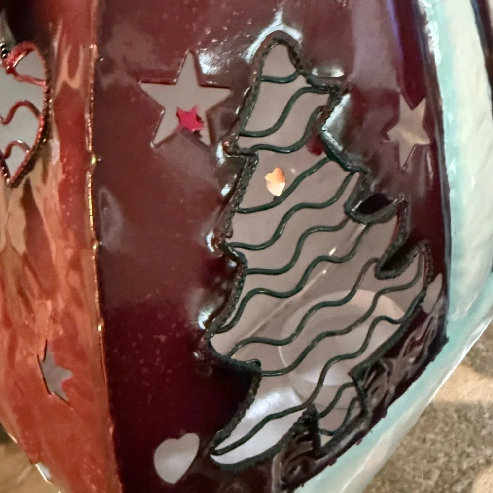 New Kohls Metal Santa Tealight Candle Holder Red Cardinal Star Cutouts